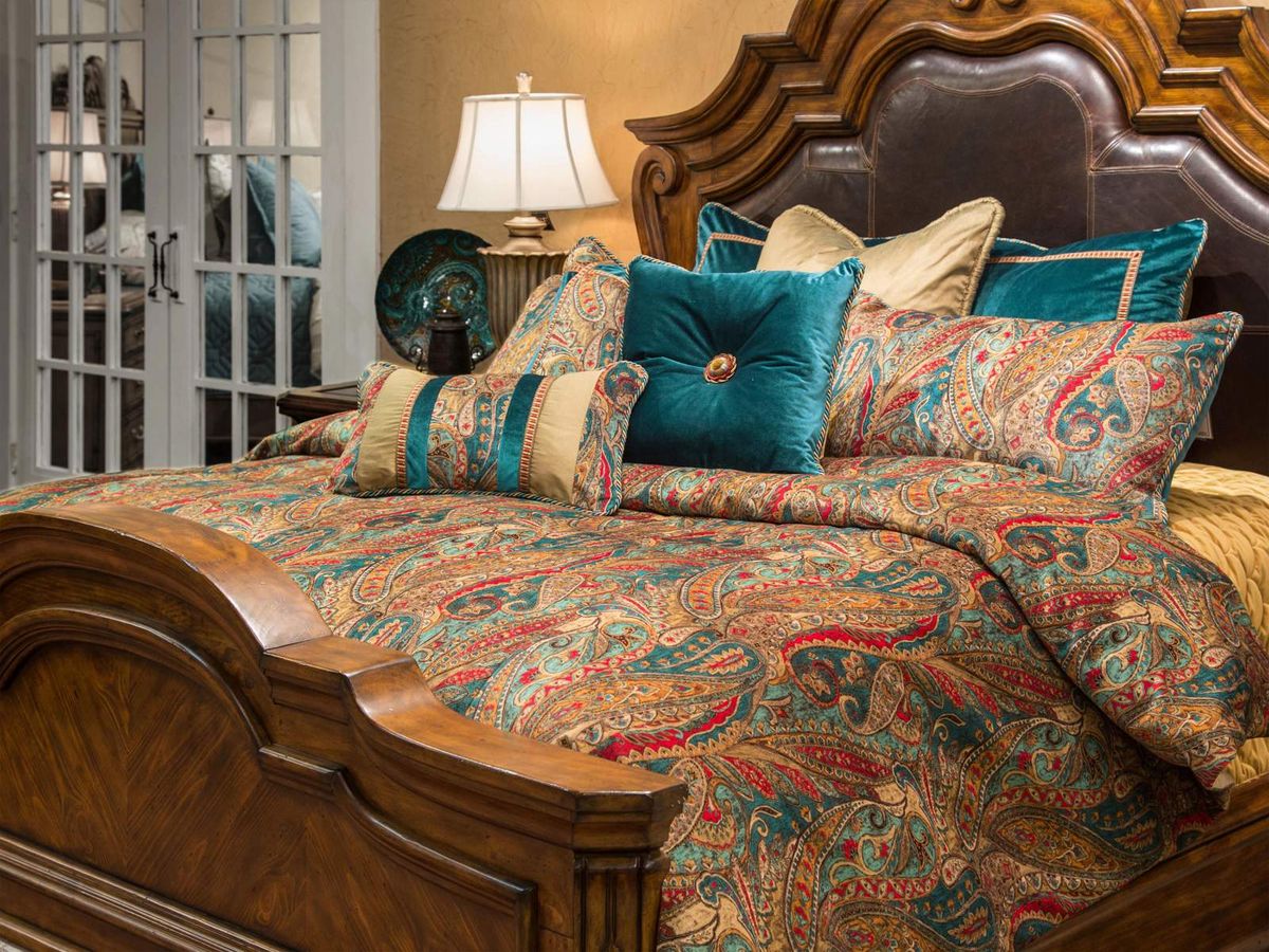AICO Seville 9-pc Queen Comforter Set in Honey